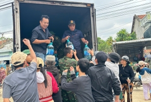 Hỗ trợ lũ lụt 4